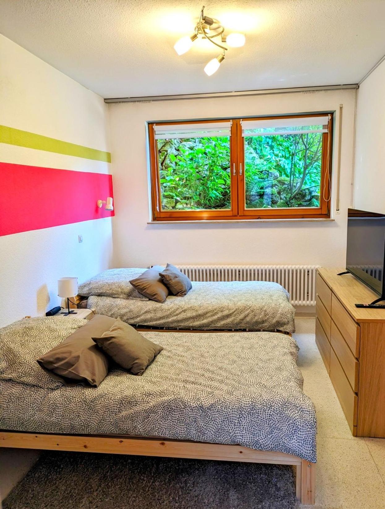 4 Zimmer Geraeumige Und Ruhig Gelegene Ferien- Und Monteurwohnung Nur Fuer Sie Allein Aujvari Vermietungen Spiegelberg Ngoại thất bức ảnh