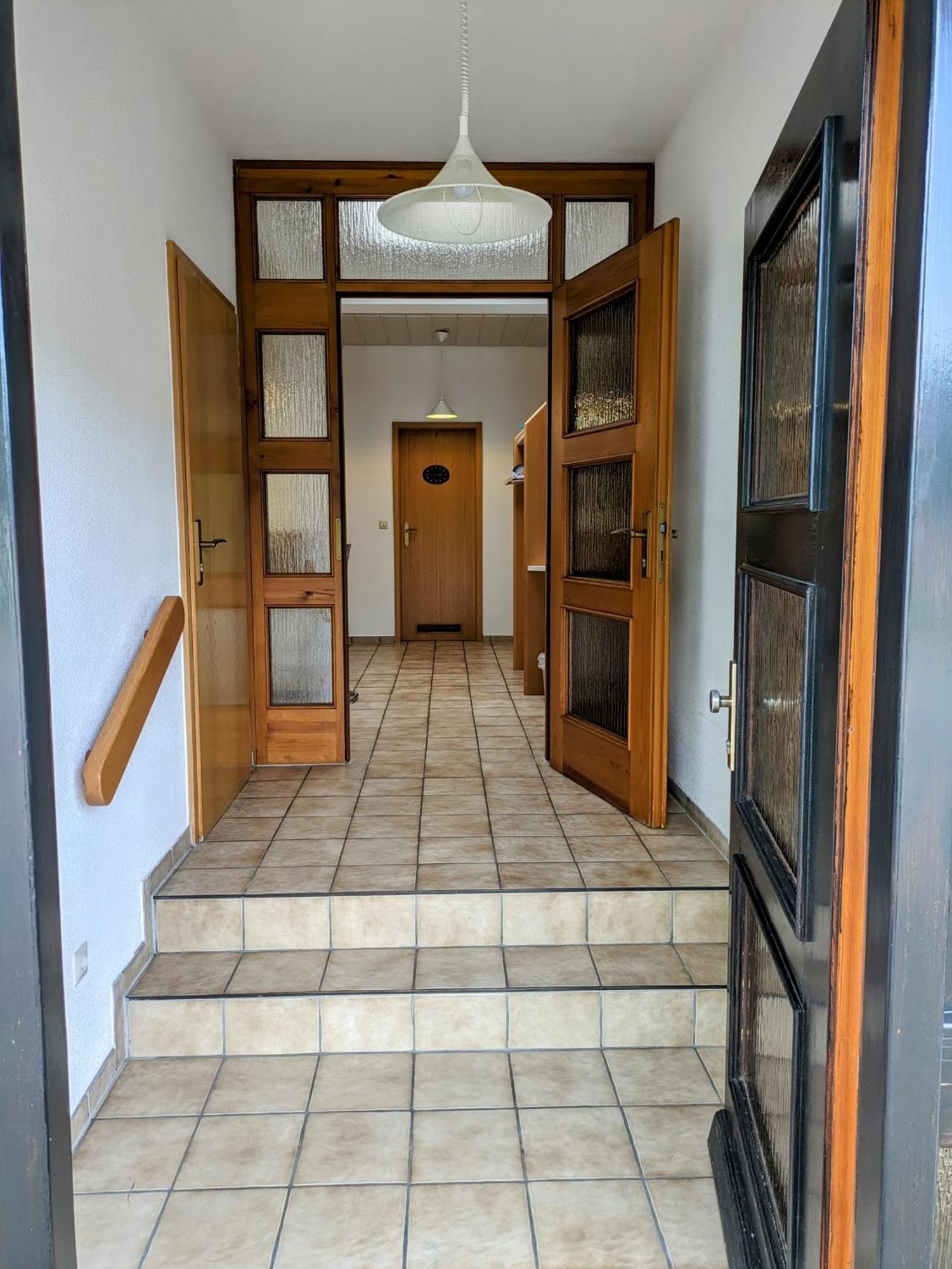4 Zimmer Geraeumige Und Ruhig Gelegene Ferien- Und Monteurwohnung Nur Fuer Sie Allein Aujvari Vermietungen Spiegelberg Ngoại thất bức ảnh