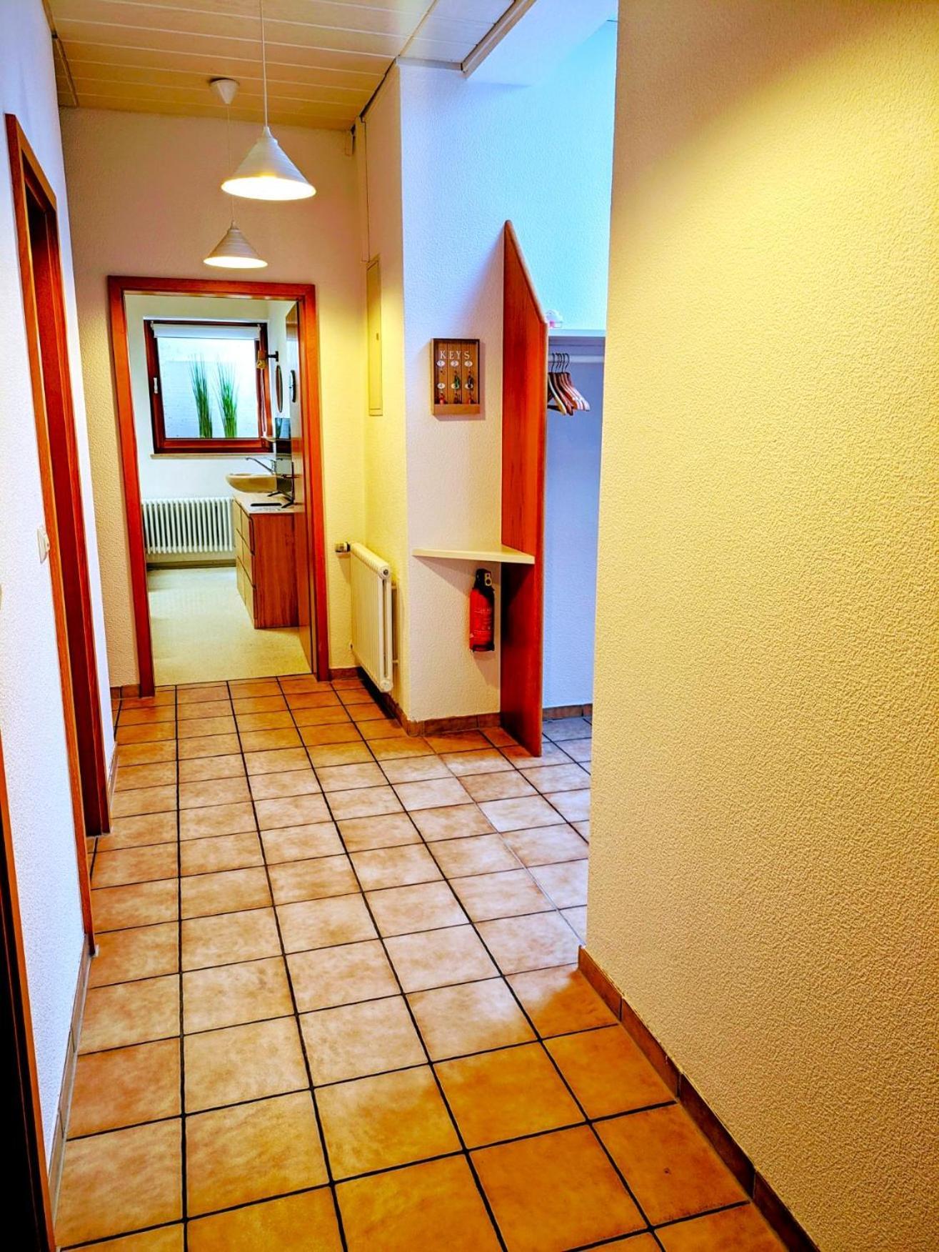 4 Zimmer Geraeumige Und Ruhig Gelegene Ferien- Und Monteurwohnung Nur Fuer Sie Allein Aujvari Vermietungen Spiegelberg Ngoại thất bức ảnh