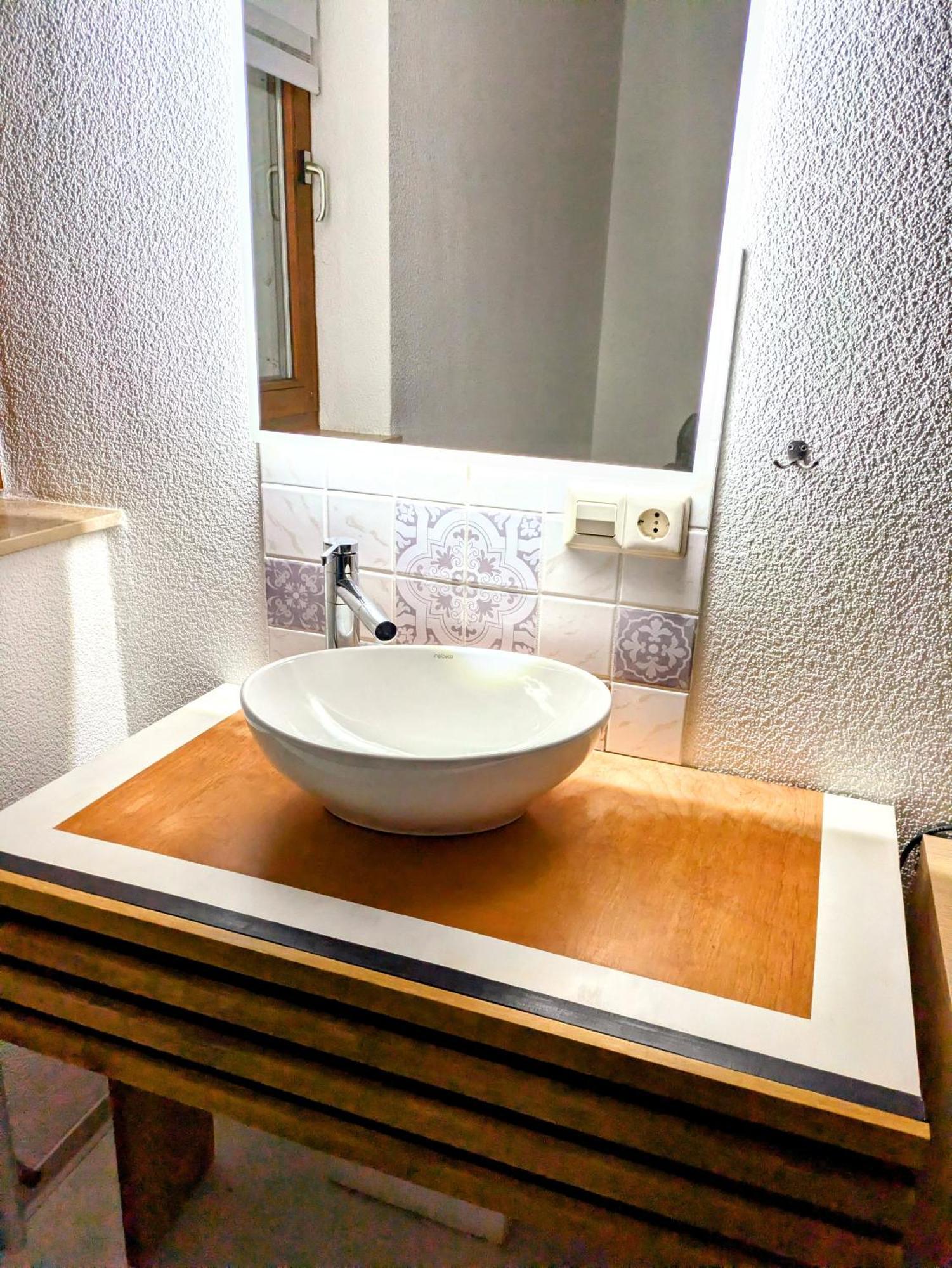 4 Zimmer Geraeumige Und Ruhig Gelegene Ferien- Und Monteurwohnung Nur Fuer Sie Allein Aujvari Vermietungen Spiegelberg Ngoại thất bức ảnh